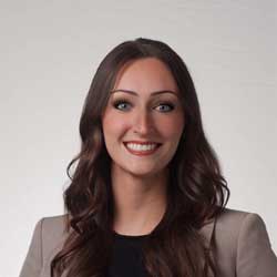 Elise Liegel headshot